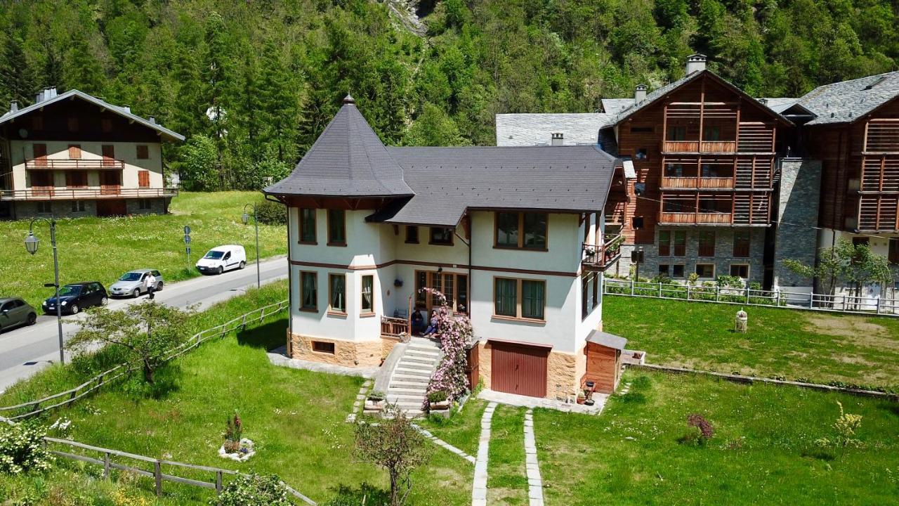 Bed and Breakfast L'Aria Di Casa Alagna Valsesia Exterior foto